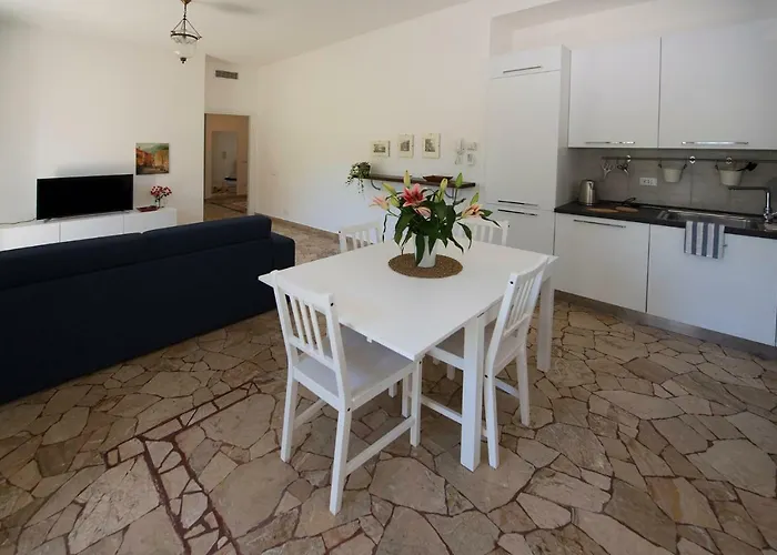 Vitali Jr Apartment *